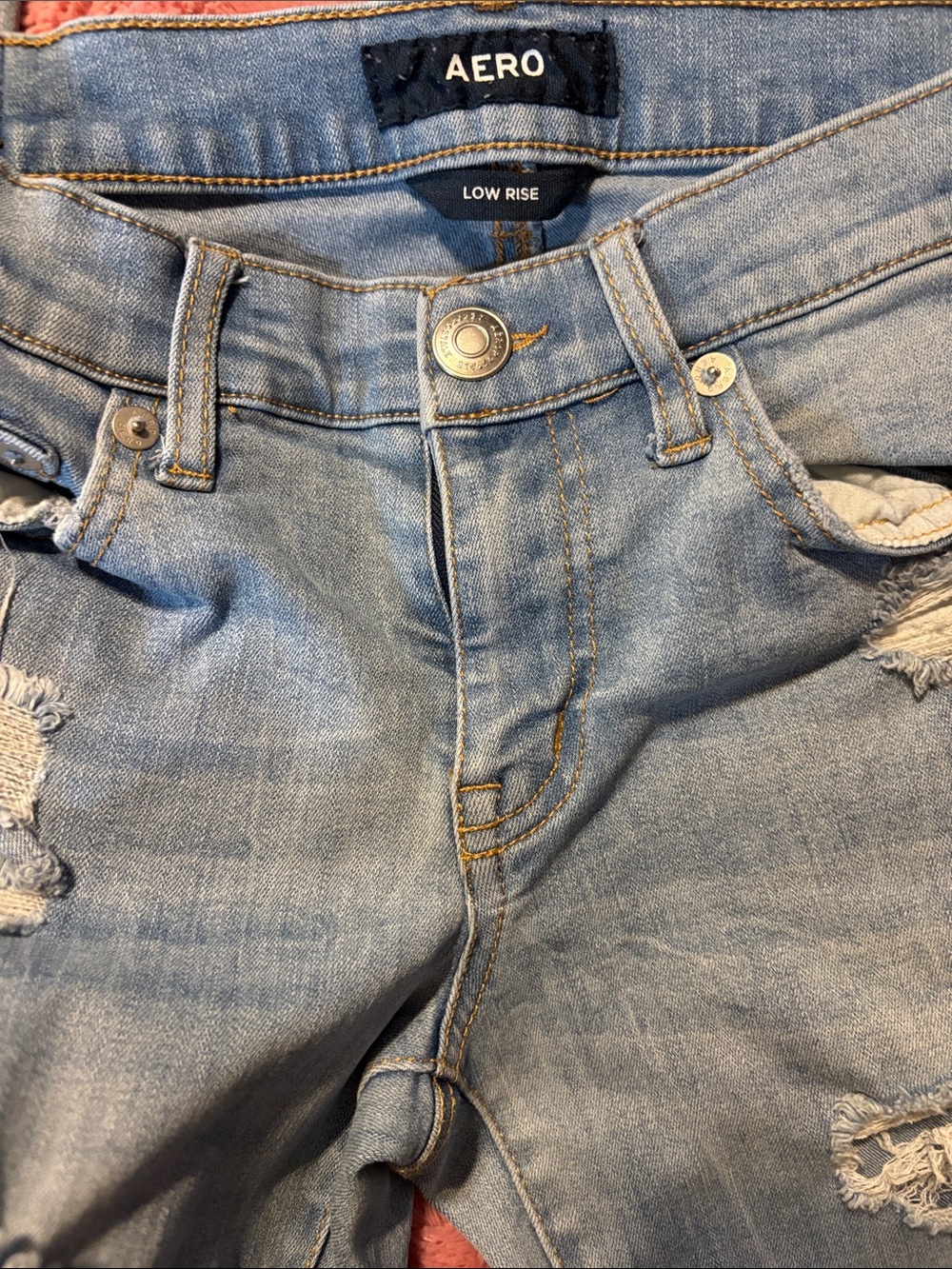 AERO Low Rise Straight Leg Jeans in Light Blue size 2